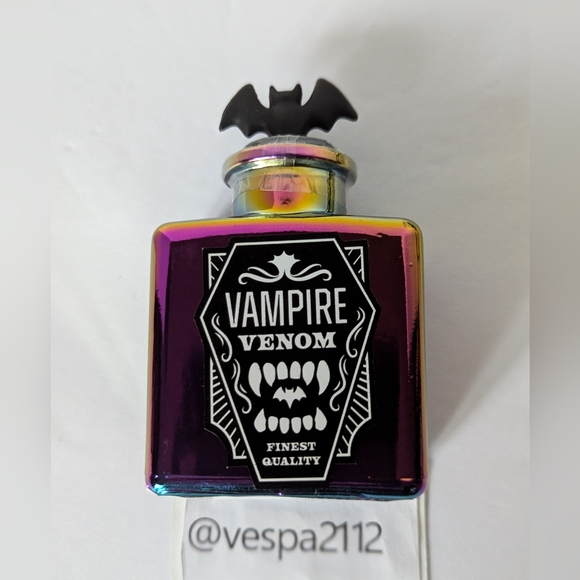 Target Bullseye Playground Halloween Potion Bottle Set Of 4 Glass W/ Stopper - Picture 4 of 7